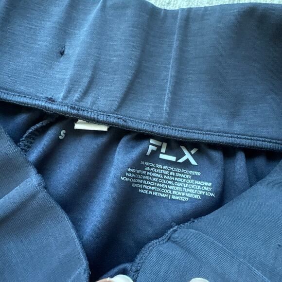 Athletic Shorts Set - Picture 7 of 7